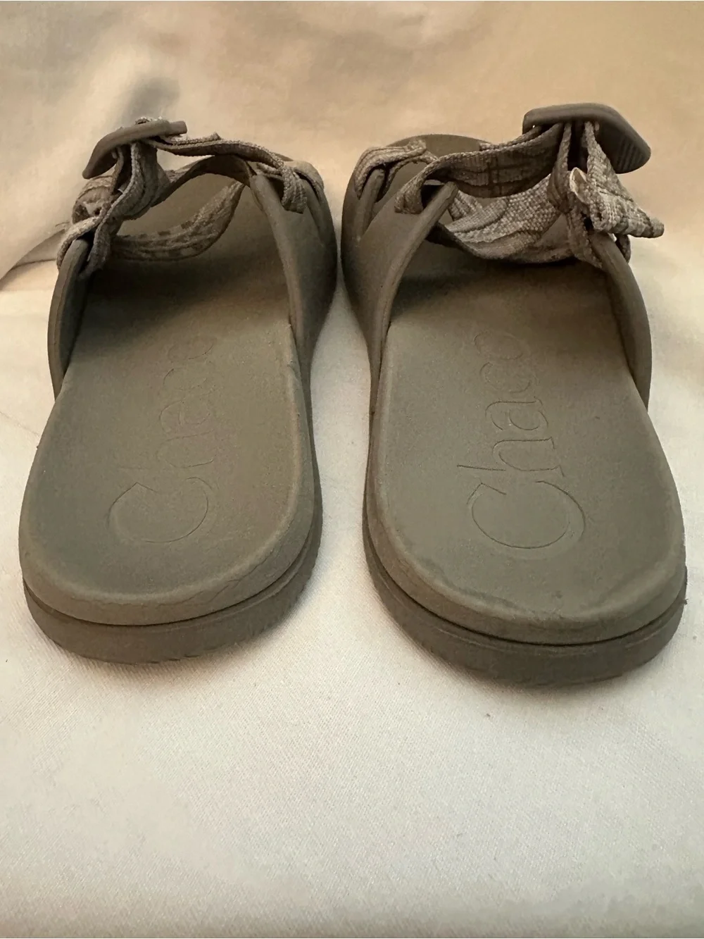 Chaco Women’s W9 Gray Adjustable Strap Slide Sandals Outdoor Comfort Shoes